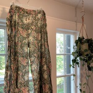 Cotton boho lightweight floral print palazzo pants (NWOT)
